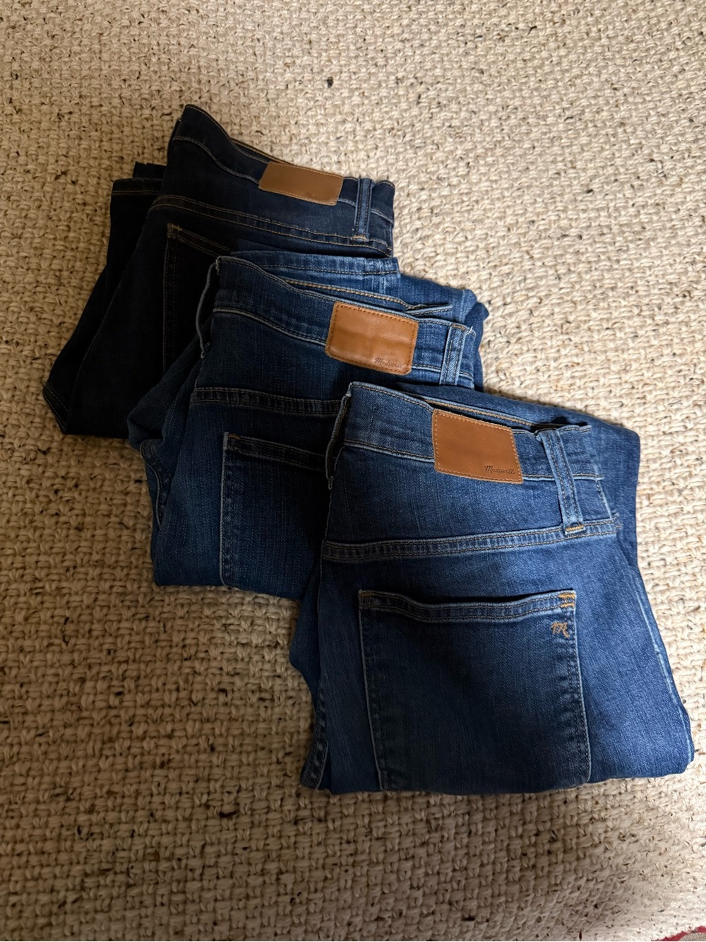 Madewell Women's Dark Blue Skinny Jeans with Brown Leather Patch - Pack